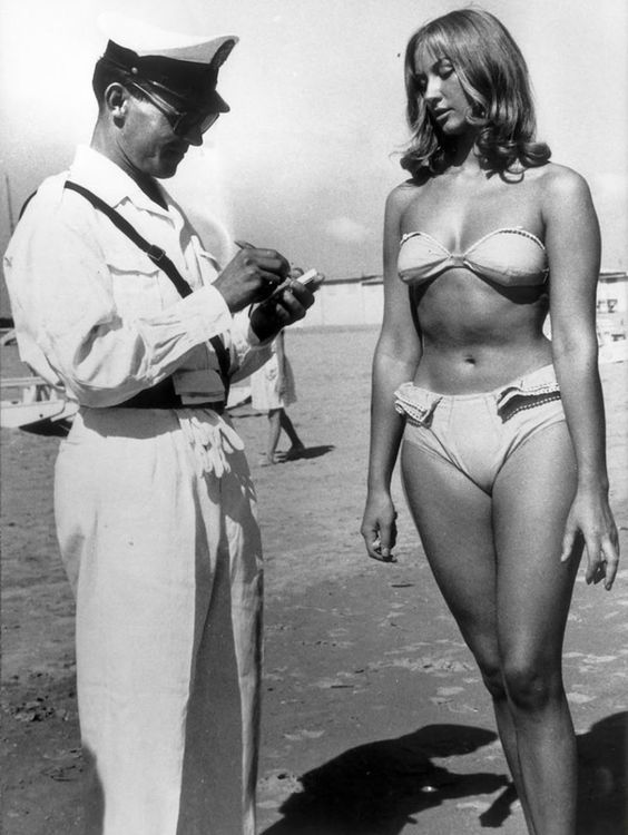 plusz-7-bikini-1950s